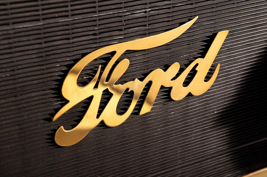  Ford Model T Town Car 1909 года  (фото 20 из 23)